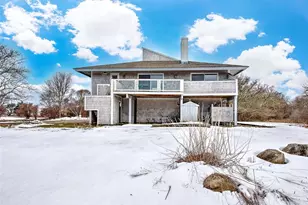 38 Old Bull Ln, Little Compton, RI 02837 - Photo 7