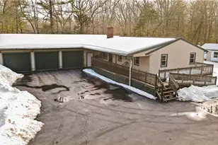 89 Carrs Pond Rd, West Greenwich, RI 02817 - Photo 35