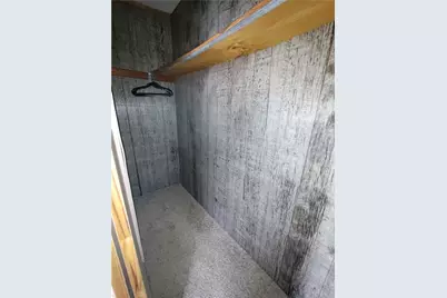 672 Providence Street, West Warwick, RI 02893 - Photo 9