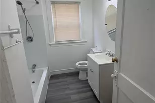 116 Lenox Ave, Providence, RI 02907 - Photo 9