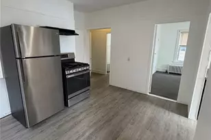 116 Lenox Ave, Providence, RI 02907 - Photo 13