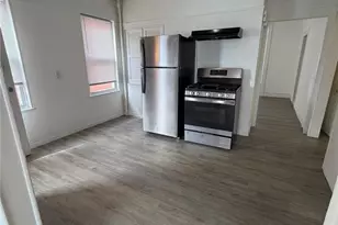 116 Lenox Ave, Providence, RI 02907 - Photo 11