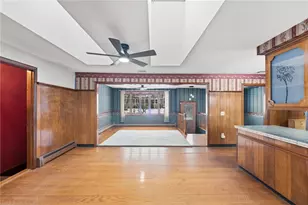 80 W View Ave, Cranston, RI 02920 - Photo 9