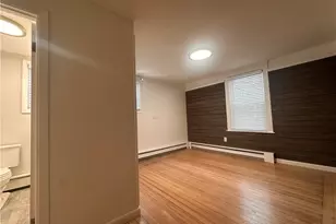 31 Ceres St, Providence, RI 02908 - Photo 17