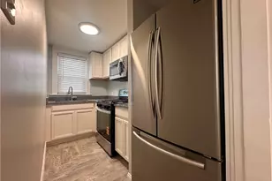 31 Ceres St, Providence, RI 02908 - Photo 3