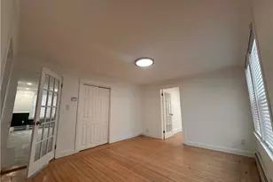 31 Ceres St, Providence, RI 02908 - Photo 13