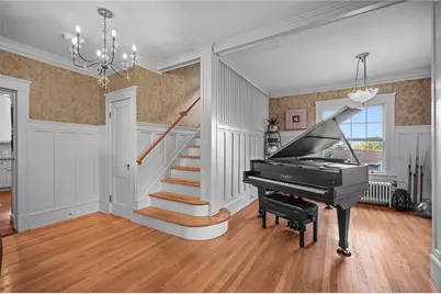 54 Highland Avenue, Warwick, RI 02886 - Photo 9