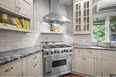 54 Highland Avenue, Warwick, RI 02886 - Photo 5