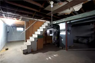 58 Swan St, East Providence, RI 02914 - Photo 21