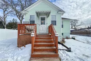 28 Burgess Dr, Warwick, RI 02886 - Photo 1