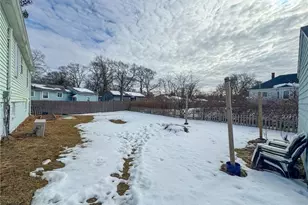 28 Burgess Dr, Warwick, RI 02886 - Photo 25