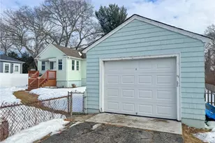 28 Burgess Dr, Warwick, RI 02886 - Photo 19