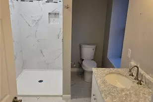 184 Avenue C, Woonsocket, RI 02895 - Photo 11