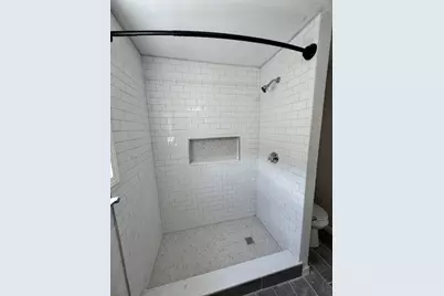 40 Bourne Street #2, Bristol, RI 02809 - Photo 9