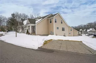 2 Justin Cir, Smithfield, RI 02917 - Photo 3