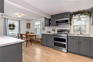 48 Rowe Ave, Warwick, RI 02889 - Photo 13