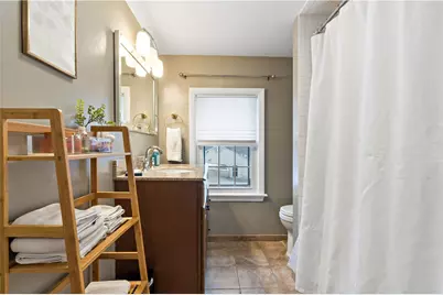 48 Rowe Avenue, Warwick, RI 02889 - Photo 33