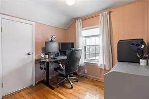 48 Rowe Ave, Warwick, RI 02889 - Photo 23