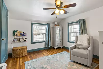 48 Rowe Avenue, Warwick, RI 02889 - Photo 21