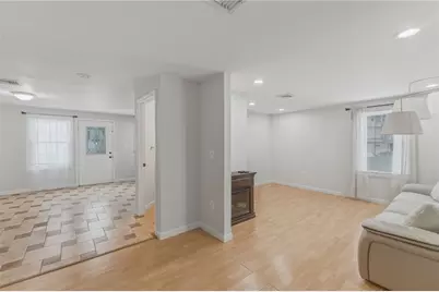 135 Seamans Street #2, Providence, RI 02905 - Photo 17