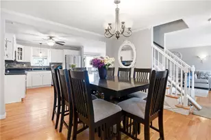 21 Sarah Ln, Warwick, RI 02889 - Photo 9