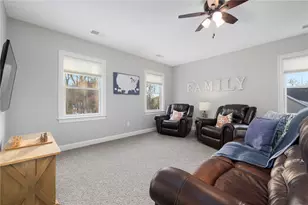 147 Brigade Dr, North Kingstown, RI 02874 - Photo 31