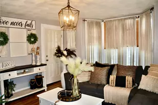 150 N Bend St, Pawtucket, RI 02860 - Photo 3