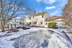 30 Crest Ave, Narragansett, RI 02882 - Photo 35