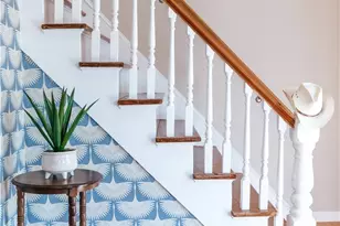 28 Dixon St, Newport, RI 02840 - Photo 3