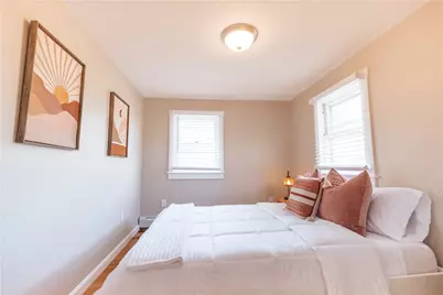 28 Dixon Street, Newport, RI 02840 - Photo 13