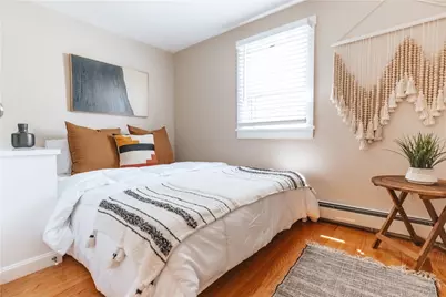 28 Dixon Street, Newport, RI 02840 - Photo 27