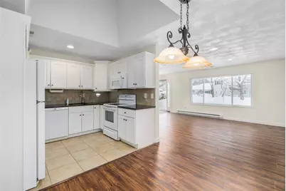 122 Edaville Court, Warwick, RI 02886 - Photo 9