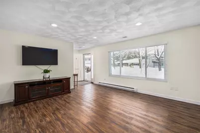 122 Edaville Court, Warwick, RI 02886 - Photo 5