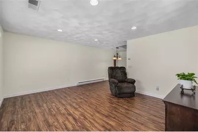 122 Edaville Court, Warwick, RI 02886 - Photo 7