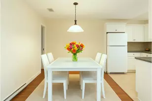 122 Edaville Ct, Warwick, RI 02886 - Photo 3