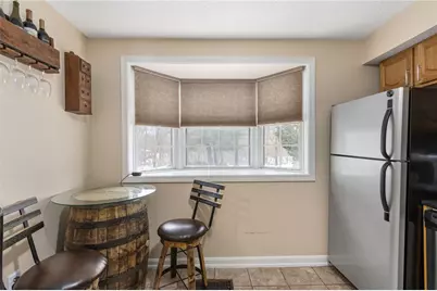 6 Governors Hill #6, West Warwick, RI 02893 - Photo 5