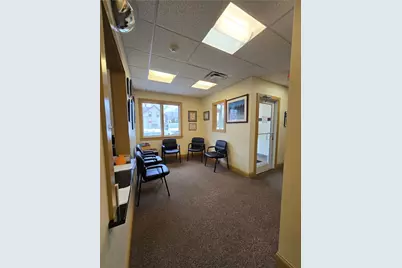 2871 Post Road, Warwick, RI 02886 - Photo 5