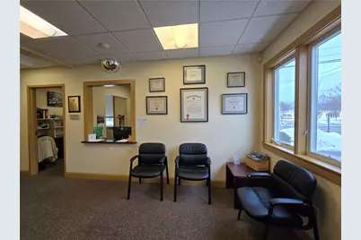 2871 Post Road, Warwick, RI 02886 - Photo 5