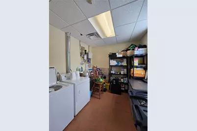 2871 Post Road, Warwick, RI 02886 - Photo 31