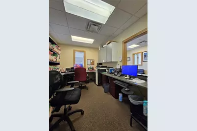 2871 Post Road, Warwick, RI 02886 - Photo 17