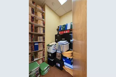 2871 Post Road, Warwick, RI 02886 - Photo 33