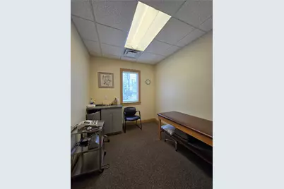 2871 Post Road, Warwick, RI 02886 - Photo 25
