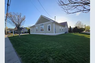 2871 Post Road, Warwick, RI 02886 - Photo 35