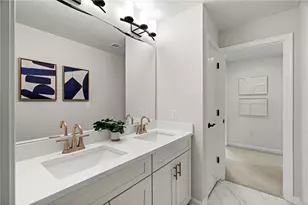 80 E Pt Dr, , RI 02916 - Photo 17