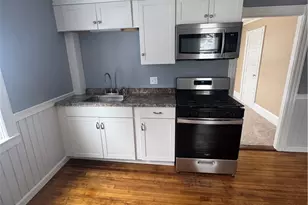 350 Metacom Ave, Bristol, RI 02809 - Photo 5