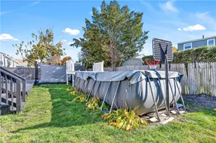 106 Stella Dr, North Providence, RI 02911 - Photo 31