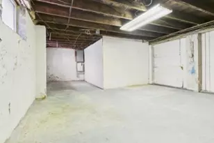 34 Alice St, East Providence, RI 02914 - Photo 11