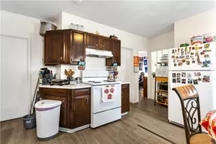 70 Lincoln Ave, Central Falls, RI 02863 - Photo 35