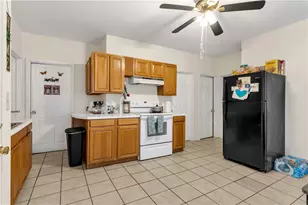 70 Lincoln Ave, Central Falls, RI 02863 - Photo 27