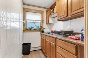 70 Lincoln Ave, Central Falls, RI 02863 - Photo 19